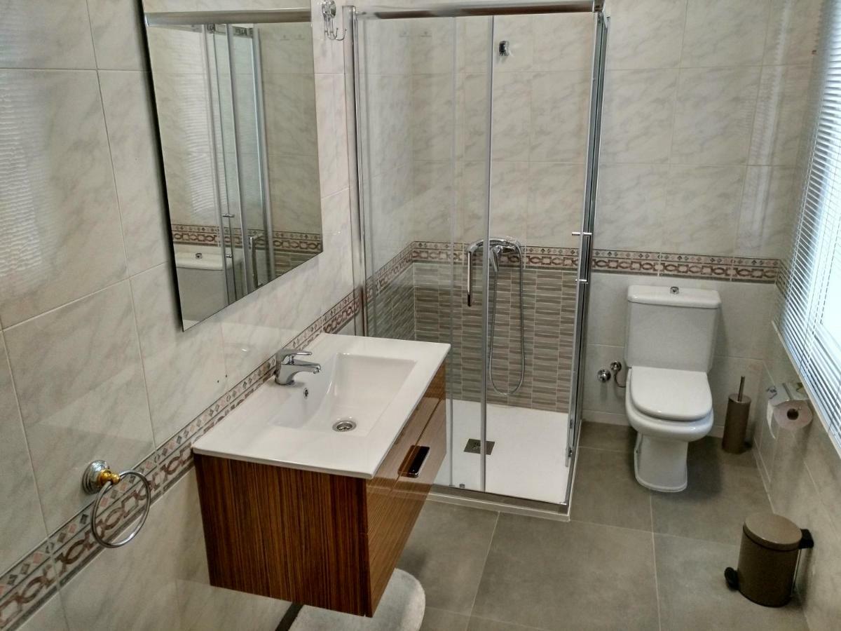 Eduardo Lucena 5, Alcazar Apartment Cordoba Exterior photo
